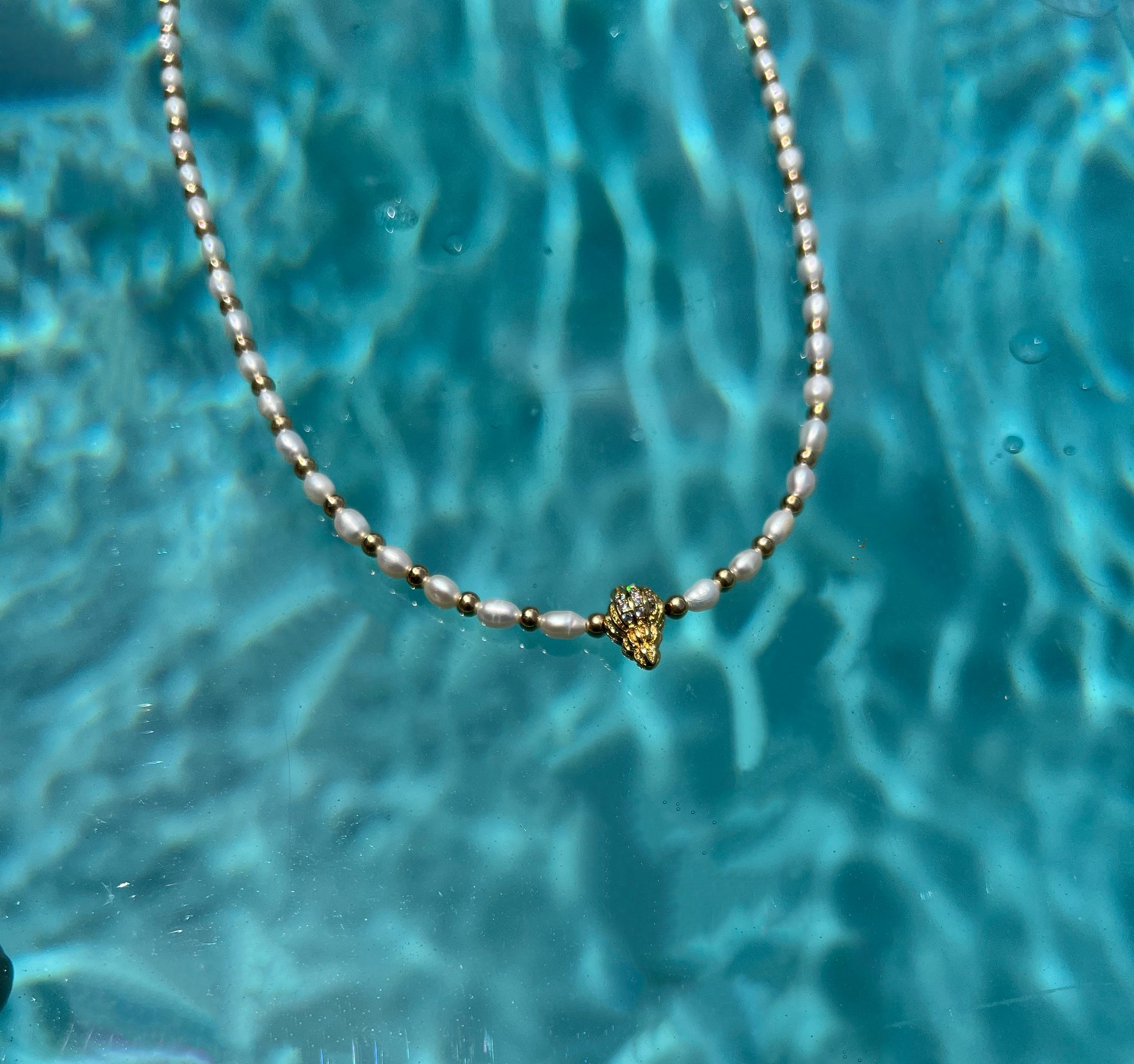 ARISTA Pearl and Bead Necklace
