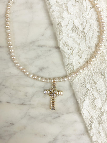 Hits Different Pearl and Diamond Cross Necklace