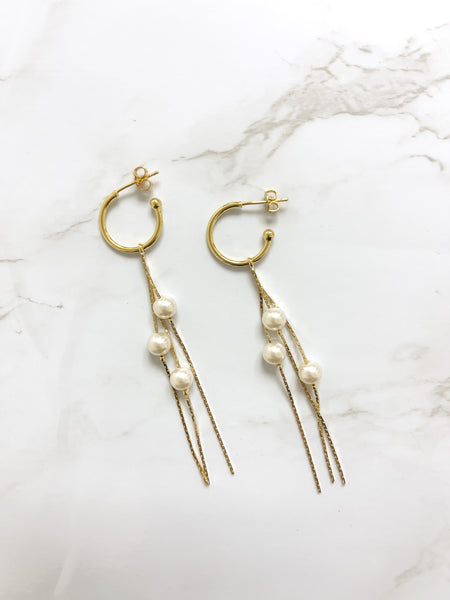 "Elizabeth" Hoops